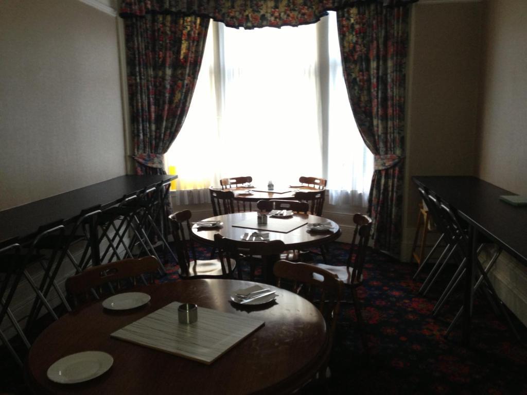 Beersbridge Lodge Glasgow Bagian luar foto